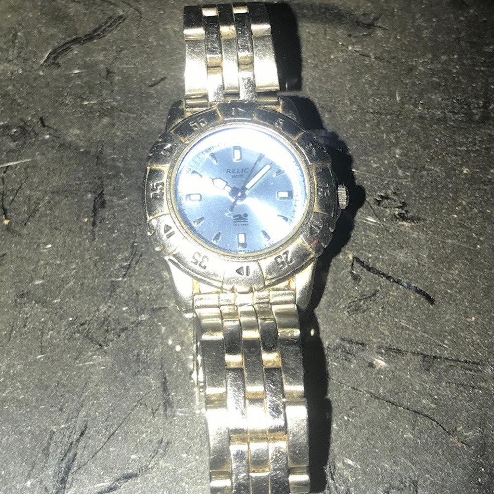 Relic Wet Light Blue  Face Twist Bezel Watch WORKS
